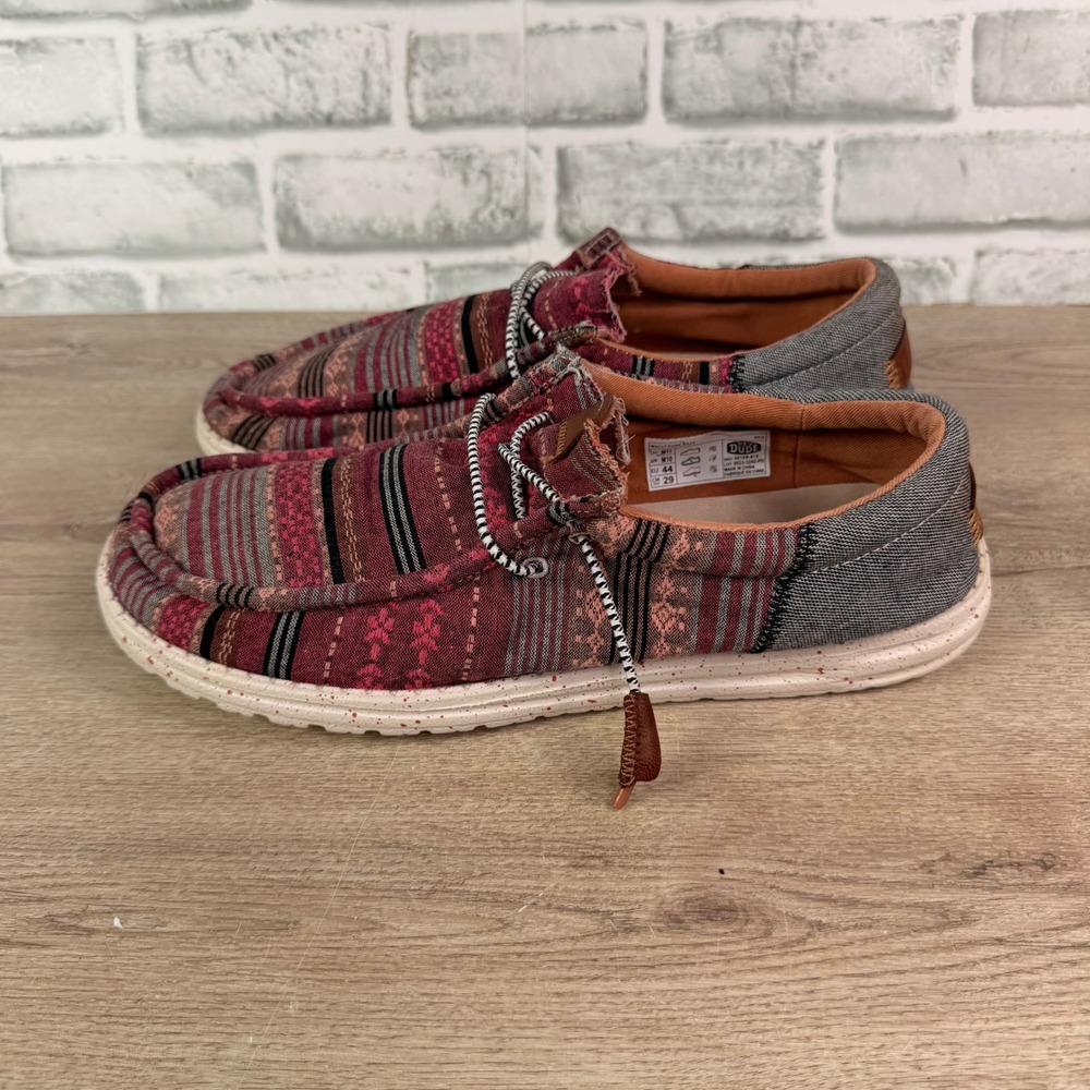 Hey Dude Wally Funk Baja Loafers Patterned Red Mens 11